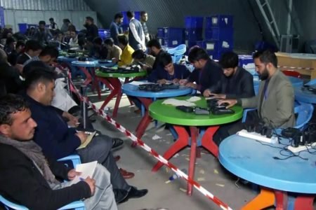 رجزخوانی مجدد شورای نامزدان: کمیسیون با اعلام نتایج بحران آفرین می‌شود