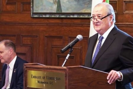 نگاه امیدوارانه ازبکستان به گفت‌وگوهای صلح در افغانستان