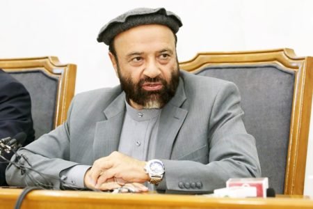 رییس جمهور غنی فرمان تجزیه وزارت مالیه را لغو کرد