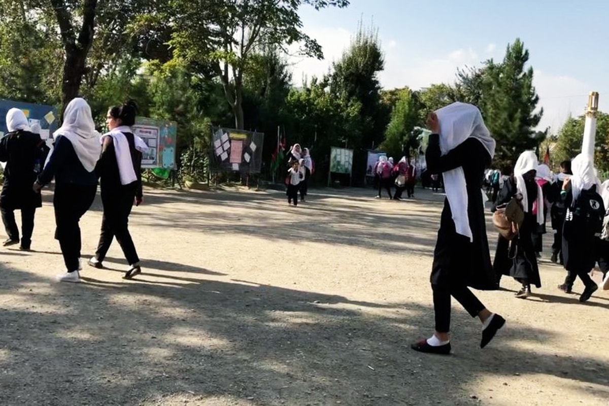 تاکید ساکنان کابل بر لزوم بازگشایی مکاتب دخترانه