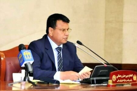 میر رحمان رحمانی: دشمنان افغانستان تا ارگ بدرقه می‌شوند