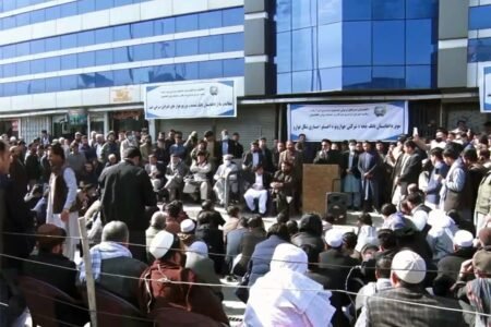 اعتصاب سراسری صرافان افغانستان وارد دومین هفته خود شد