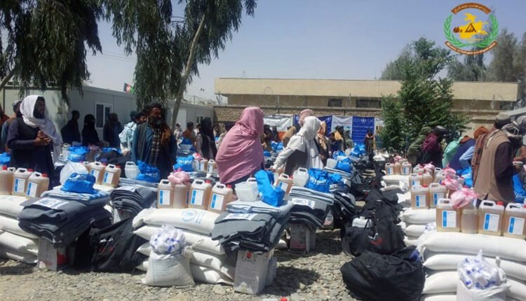 امور مهاجرین کمک نقدی و غیر نقدی به نیازمندان