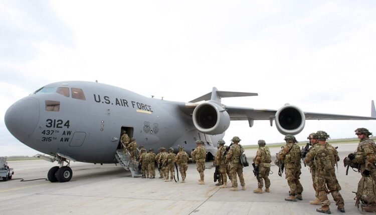 خروج نظامیان آمریکا از افغانستان min