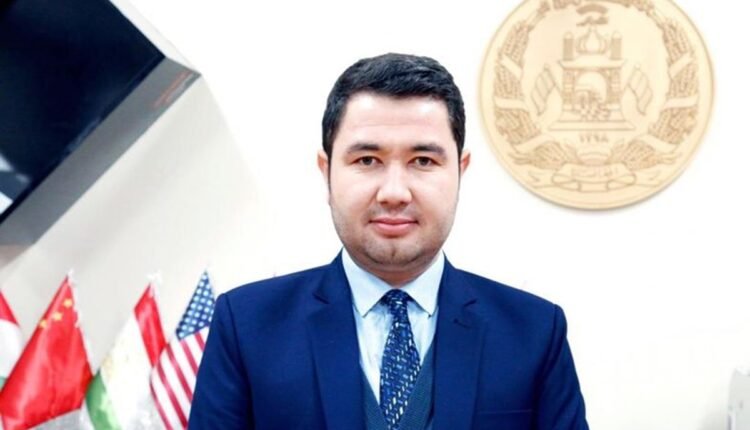 نصرت ناصری سخنگوی وزارت مخابرات min