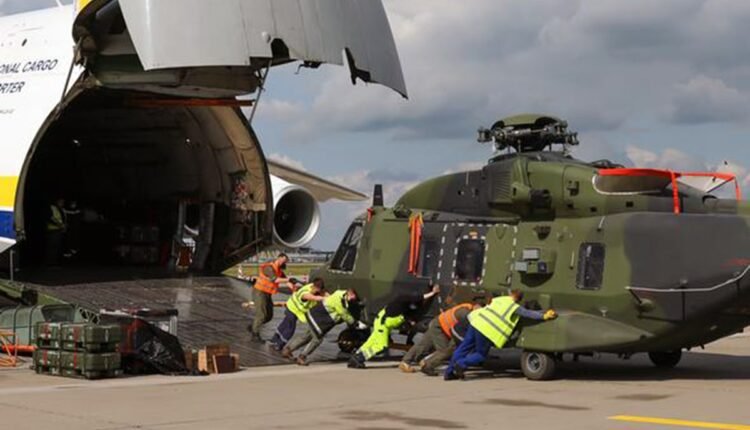 باربری حامل تجهیزات نظامی min