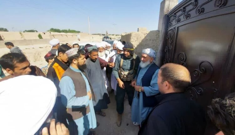 سازی یک صراف از چندگ ربایندگان min