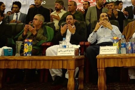 شورای مقاومت افغانستان بازگشایی نظام بانکی طالبان را حمایت از دهشت‌افگنی نامید