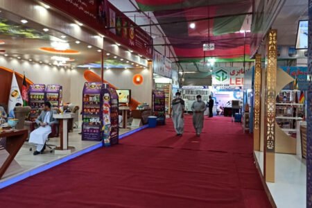 نبود بازار در هرات جوانان را نسبت به اقتصاد دلسرد کرده است