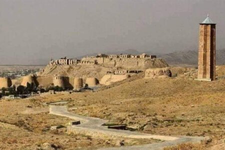 احتمال فرو ریختن آبدات تاریخی در ولایت غزنی