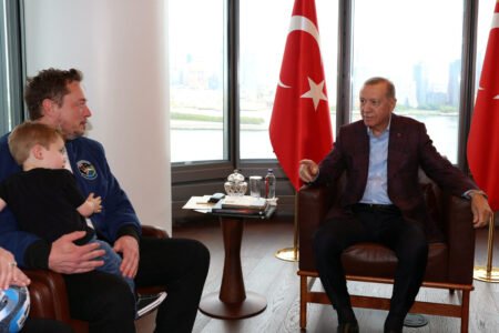 اردوغان در دیدار با ایلان ماسک خواستار تاسیس کارخانه تسلا در ترکیه شد