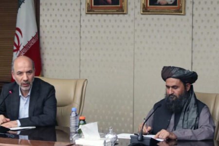 دیدار ملا برادر با وزیر انرژی ایران؛ آب هلمند کاهش چند برابری داشته است