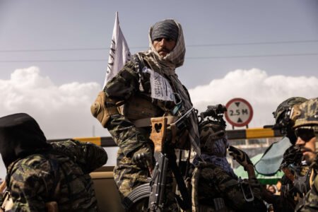 نقض گسترده حقوق بشر در افغانستان؛ آمریکا: طالبان باید تحت فشار قرار بگیرد