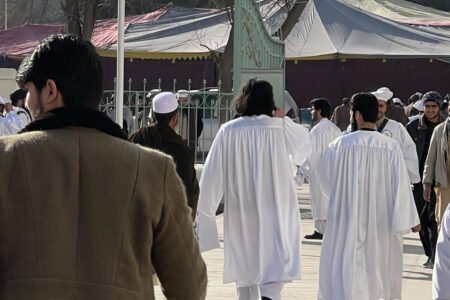 طالبان مانع از تصویربرداری فارغ‌التحصیلان دانشگاه کابل شدند